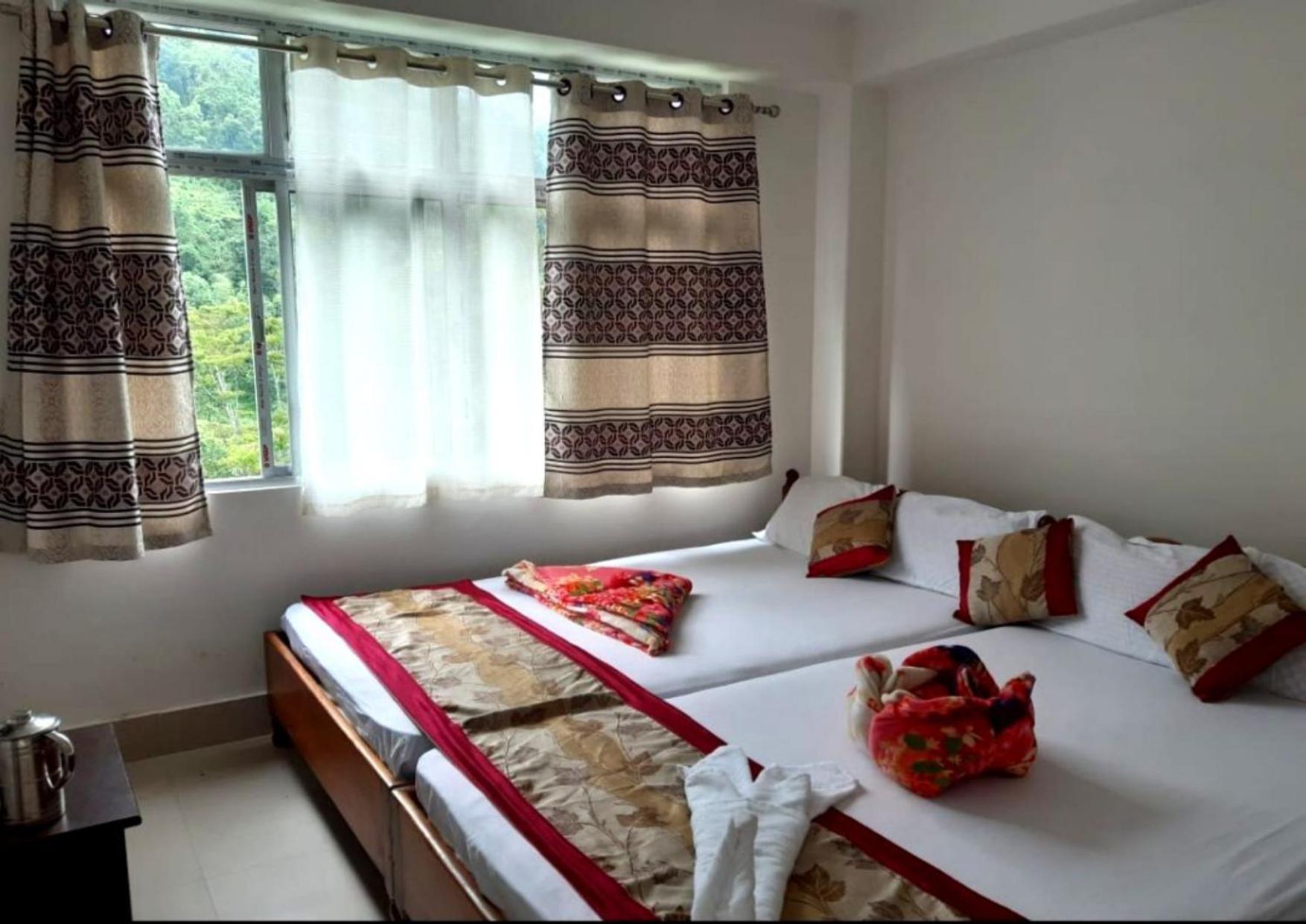 Silk Route Lingtam Resort Eksteriør billede